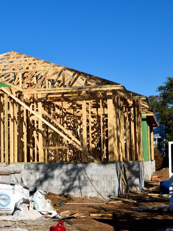 Custom home exterior by Daher Construction in Springfield Missouri